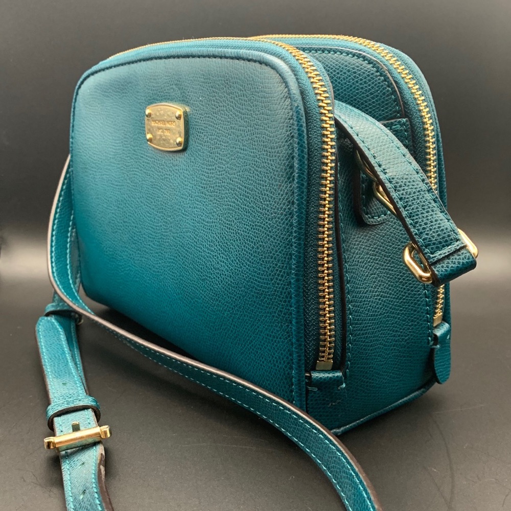 Michael Kors Crossbody Bag
